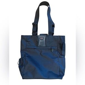 Tumi Tote Bag Black Business Travel Carry Heavy Nylon Magnetic Closure 15x12x5